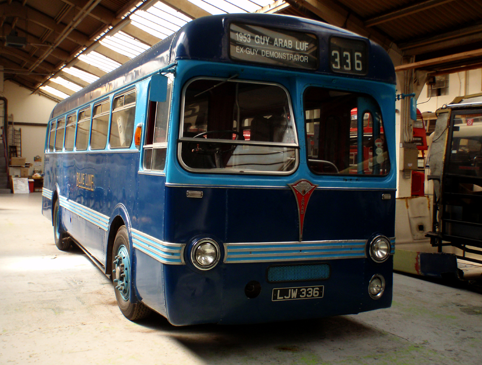 Guy Arab LUF chassis with SARO (Saunders Roe) single-deck bodywork - Image 2